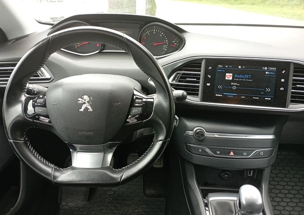 Peugeot 308 cena 57800 przebieg: 67004, rok produkcji 2019 z Piaseczno małe 277